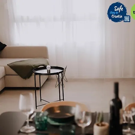 Urban Sea Apartment *